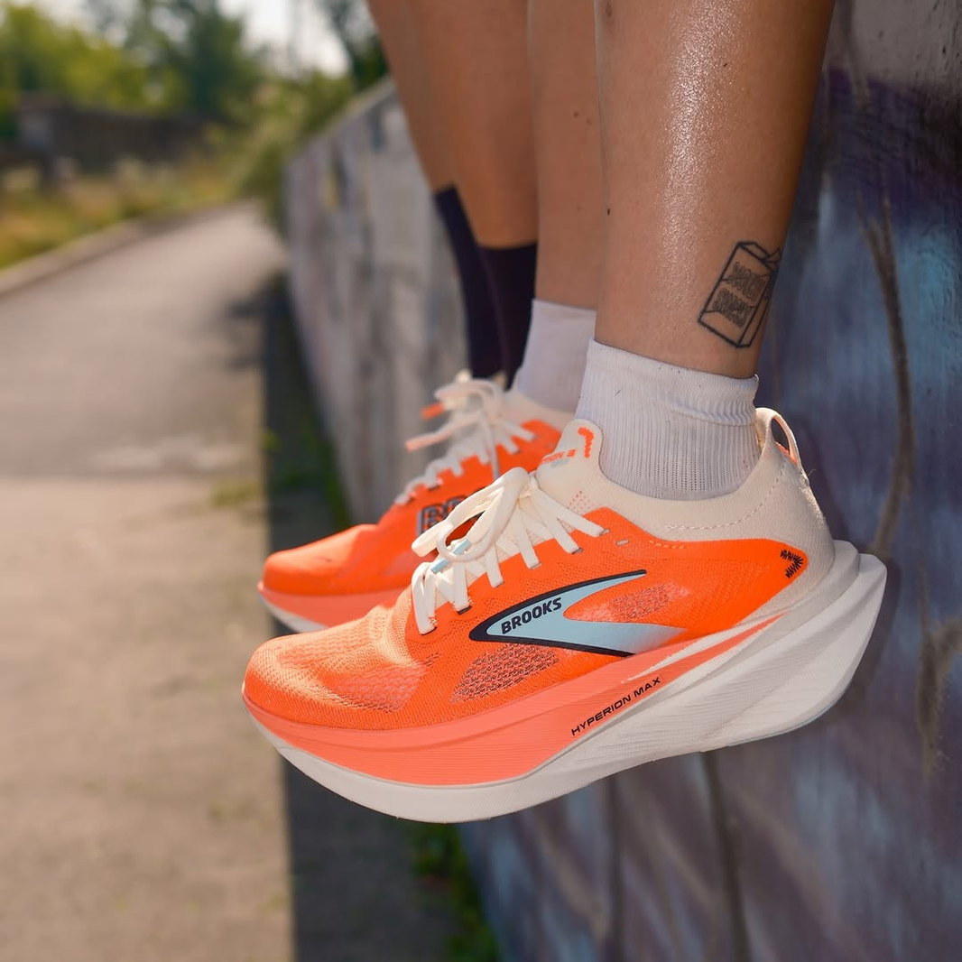 Brooks Hyperion Max 3 : Vitesse et amorti pour aller plus loin, plus vite
