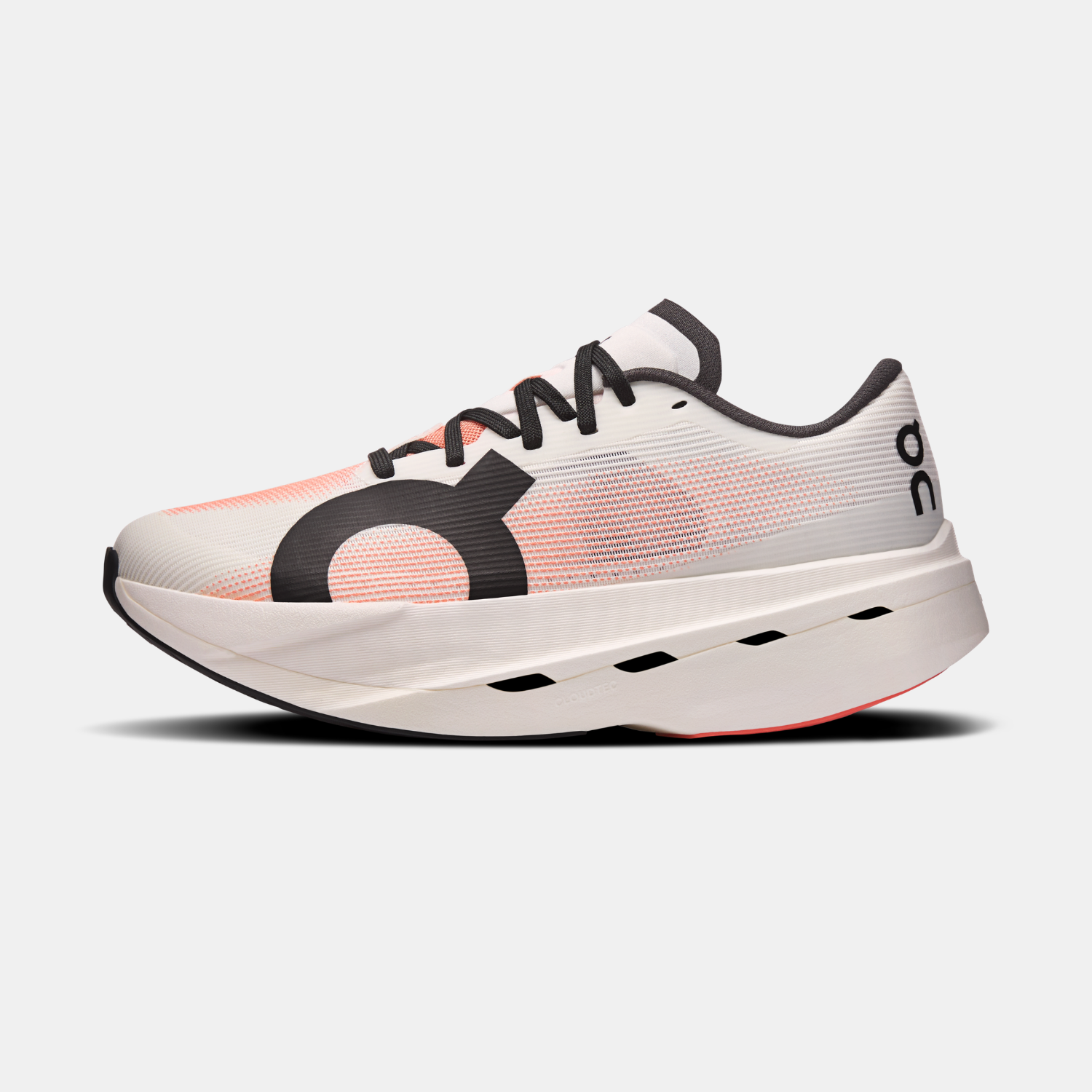 On Cloudboom Volt (Femme)