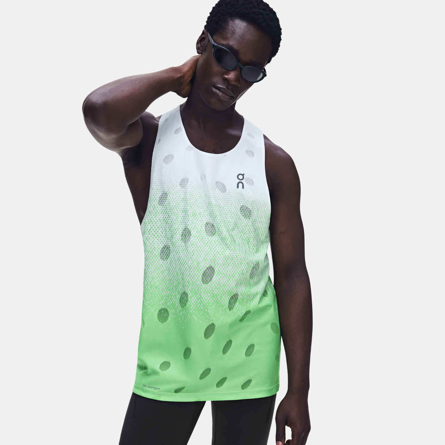 On Zero Singlet (Homme)