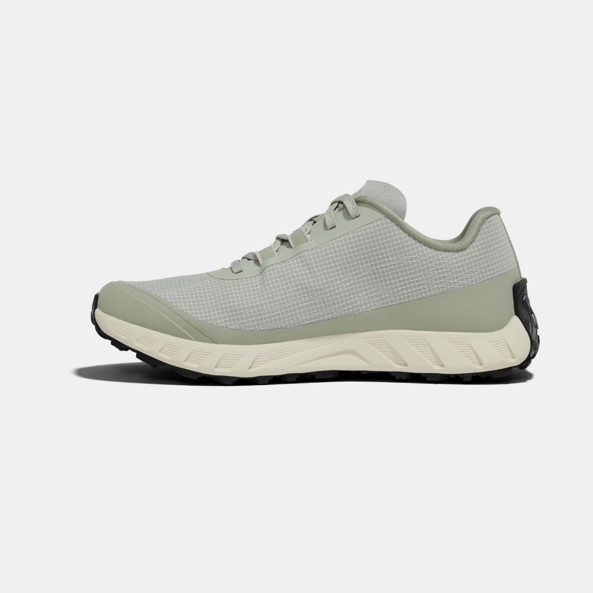 Norda 002 (Women's)